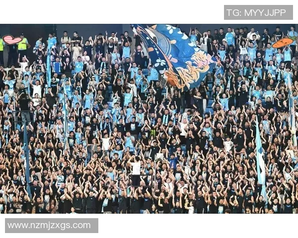 万千球迷热情齐聚球场盛典欢呼心中偶像荣耀登场 万千球迷热情齐聚球场盛典欢呼心中偶像荣耀登场